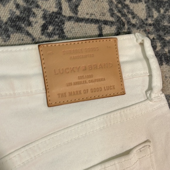 Lucky Brand white Bermuda shorts - Picture 3 of 5